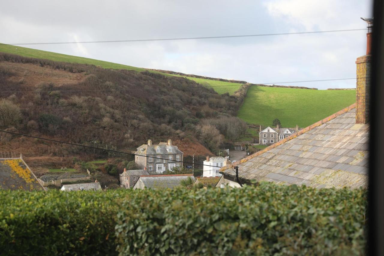Tamarisk, Port Isaac Bay Holidays ภายนอก รูปภาพ